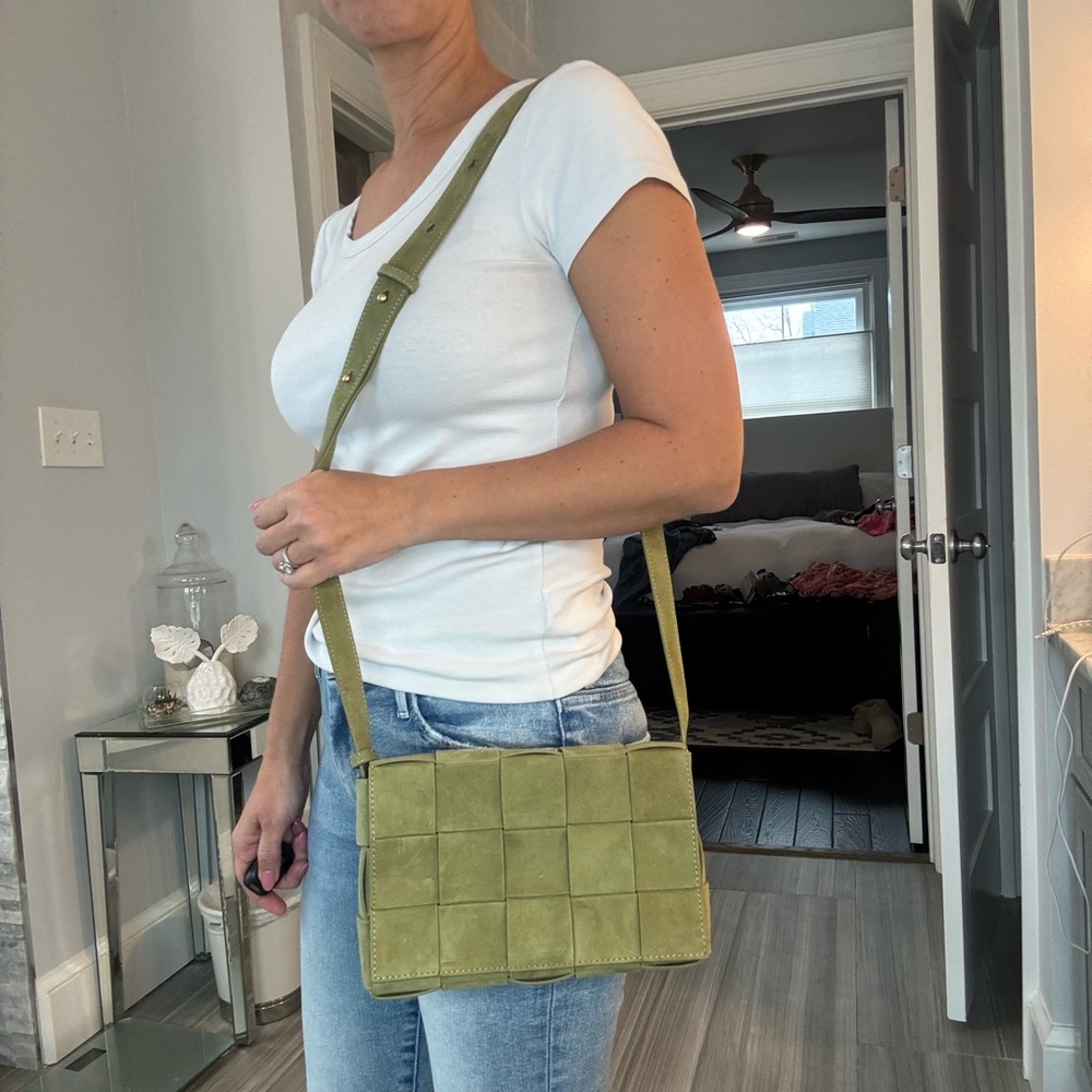 J.McLaughlin Green Suede Woven Crossbody Bag Small Shoulder - Picture 2 of 14